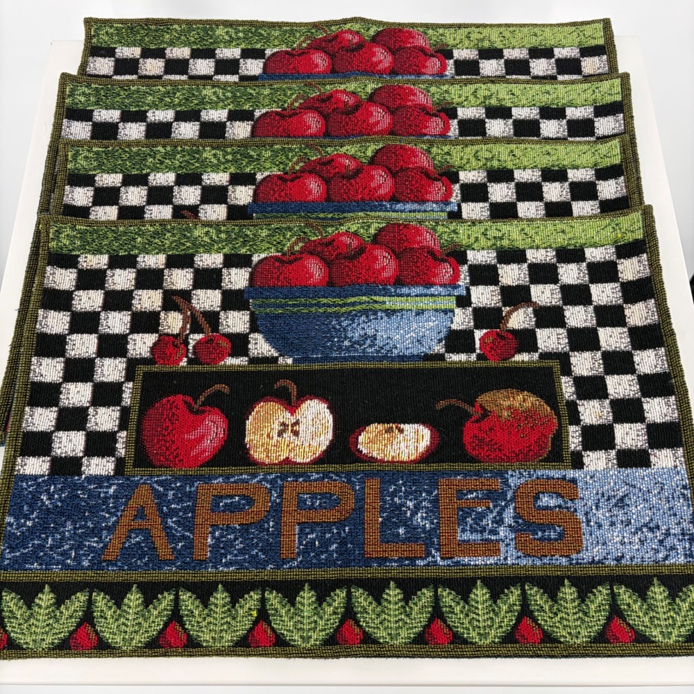 Woven Apple Placemats Lot 4 Checkered Farmhouse Country Decor 17.5x12 Rustic